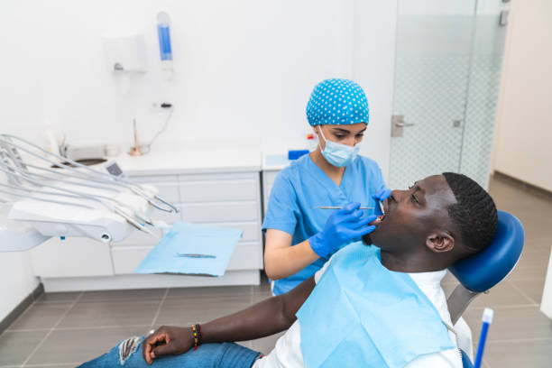 Best Cracked Tooth Emergency Dentist  in Fox Lake, WI